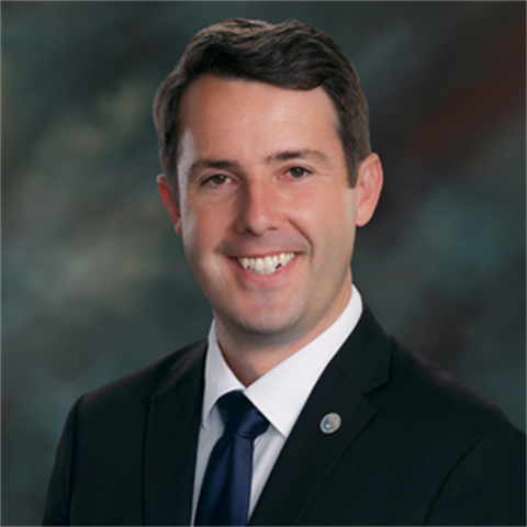 Portrait picture of Councilmember Kartsonis