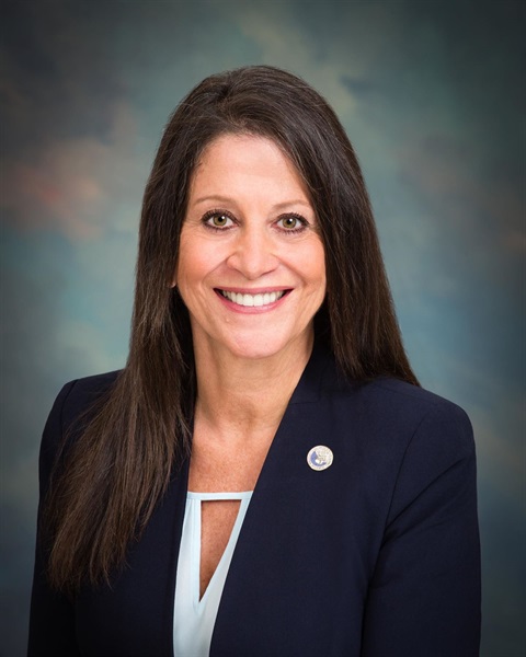Headshot of Councilmember Sharon Kalani